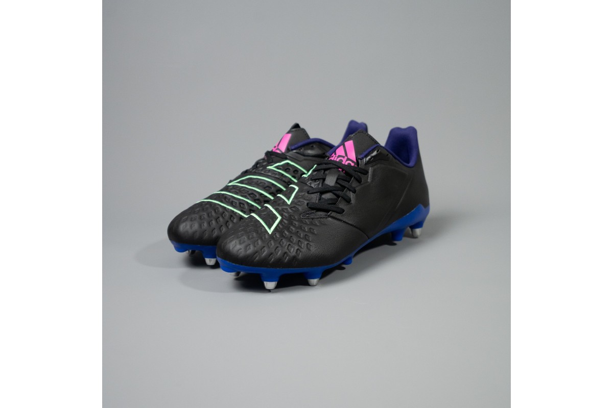 adidas Malice Elite SG Boots Black Lace up for control, after game. These adidas soft ground boots are built for kicking accuracy. Their covered asymmetrical lacing and rugby-specific Predator strike zone, team up to help you find ...
