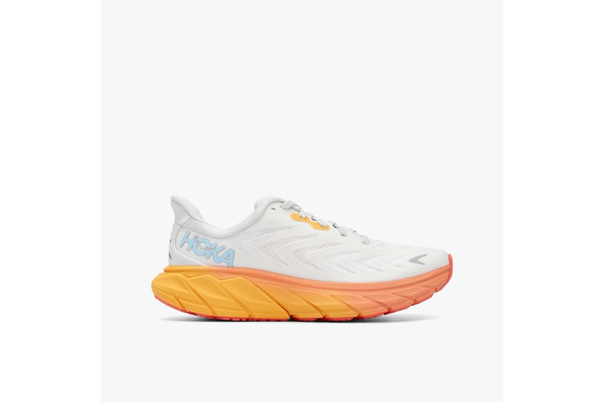 Hoka Arahi 6 Nimbus Cloud / Blanc De Blanc Surprisingly light for a ...