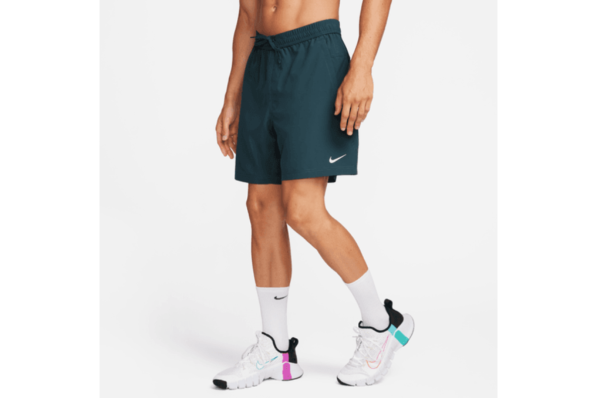 Nike 7 Form Shorts