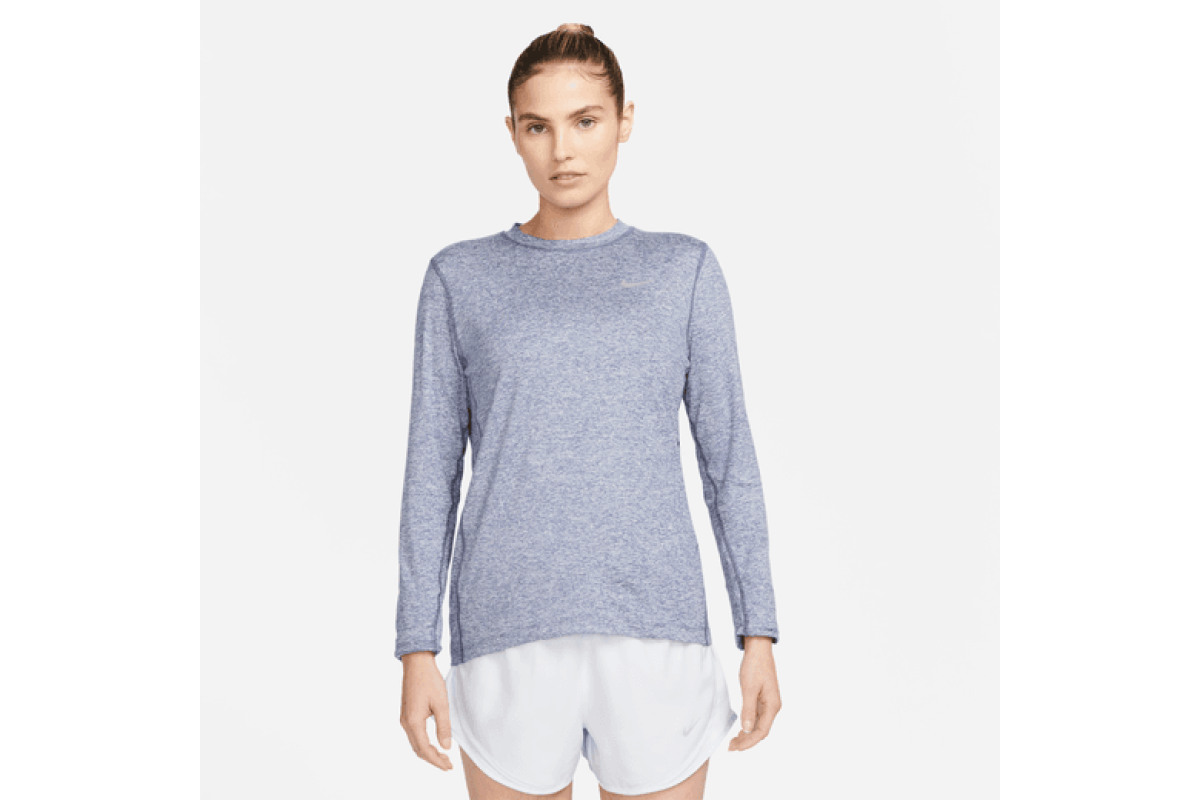 Nike Dri-FIT Element Crew Diffused Blue The Nike Dri-FIT Element Crew ...