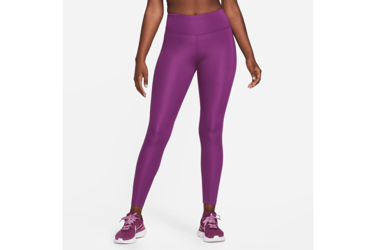 Nike Epic Fast Mid-Rise Pocket Leggings Keep running with the Nike Epic  Fast Mid-Rise Pocket Leggings. Stretchy polyester blend supports your  moves, while mesh panels at the back of the knees give