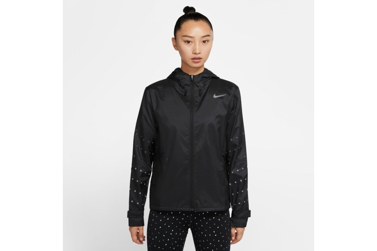 Nike Essential Flash Jacket Black / Reflective Silver The Nike ...