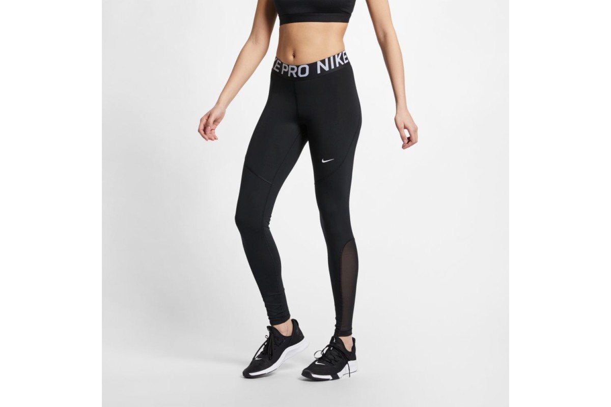An ideal base layer for high-intensity training, the Nike Pro Tights  deliver sweat-wicking power in a tight fit that flatters your shape from  hip to hem. Nike Pro fabric helps you feel