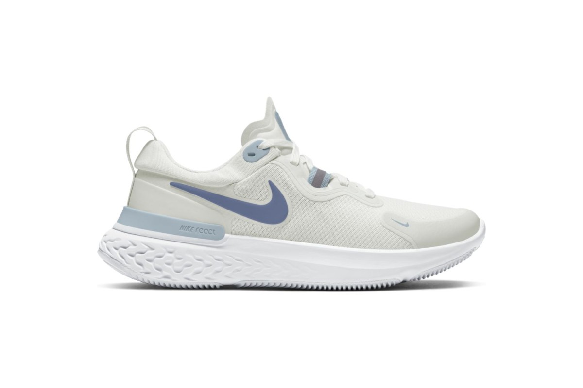 Abolido En general Canberra Nike React Miler Platinum Tint / World Indigo - Light Silver SOFT AND  CUSHIONED FOR FEARLESS RUNNING. The Nike React Miler gives you trusted  stability for miles with athlete-informed performance. Made for
