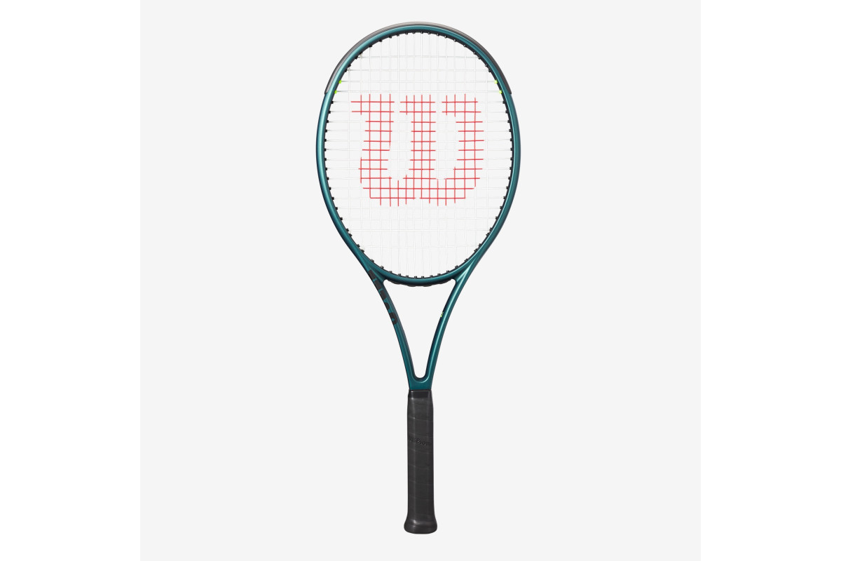 Wilson Blade 26 V9 Junior Tennis Racket - Emerald Green Performance Racquet For Ages 8-10