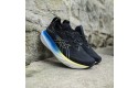 Thumbnail of asics-gel-nimbus-25-black_547021.jpg