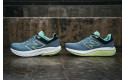 Thumbnail of new-balance-860-v142_788996.jpg