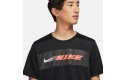 Thumbnail of nike-dri-fit-superset-sport-clash-top-black_207000.jpg