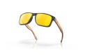 Thumbnail of oakley-holbrook_571347.jpg
