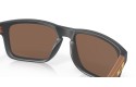 Thumbnail of oakley-holbrook_571349.jpg