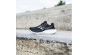 Thumbnail of saucony-hurricane-24-black_595712.jpg