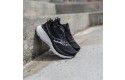 Thumbnail of saucony-hurricane-24-black_595721.jpg