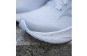 Thumbnail of saucony-triumph-22_633392.jpg
