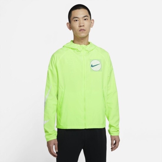Nike Essential Wild Run Jacket Ghost Green