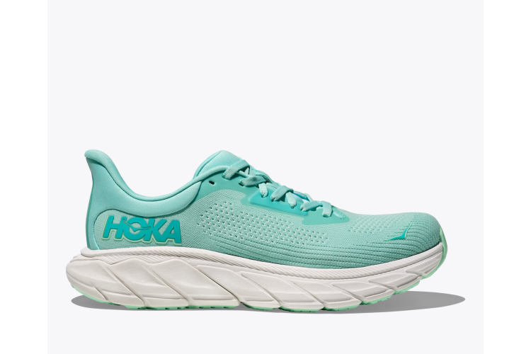 Hoka Arahi 7