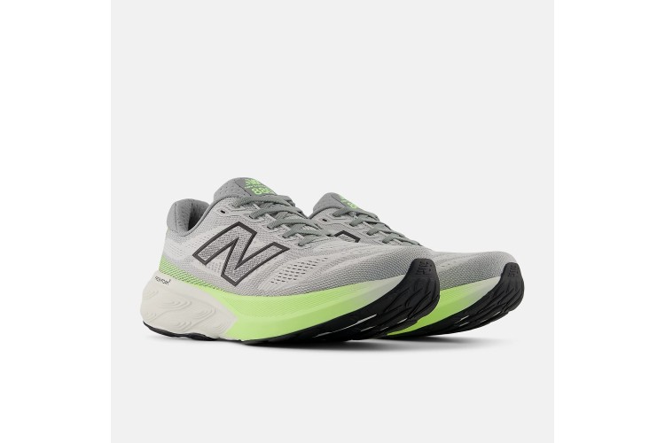 New Balance 880 v15
