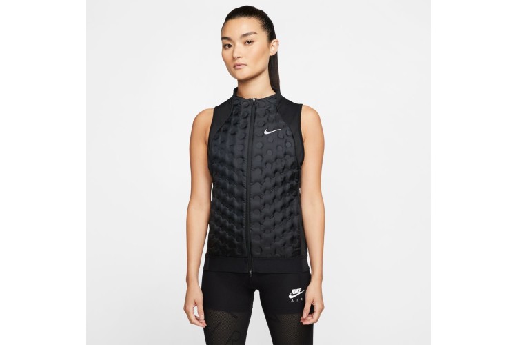 The Nike AeroLoft Vest provides warmth and cooling where you need it. Lightweight fabric delivers just the right amount of breathable comfort so you can tackle your miles even in dropping
