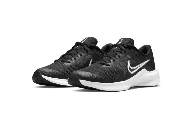 Nike Downshifter 11 Kids Running Shoe Black / White