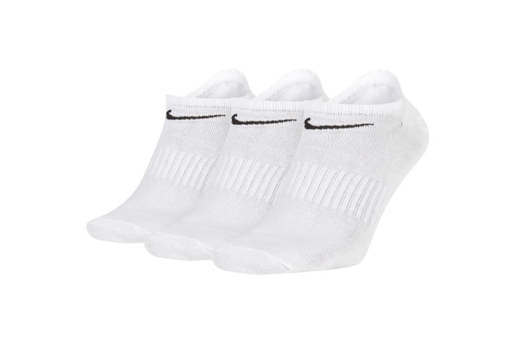 sobresalir calibre túnel Nike Everyday Lightweight Training No-Show Socks (3 Pairs) Power through  your workout with the Nike Everyday Lightweight Socks. Soft yarns with  sweat-wicking technology help keep your feet comfortable and dry. Dri-FIT  technology