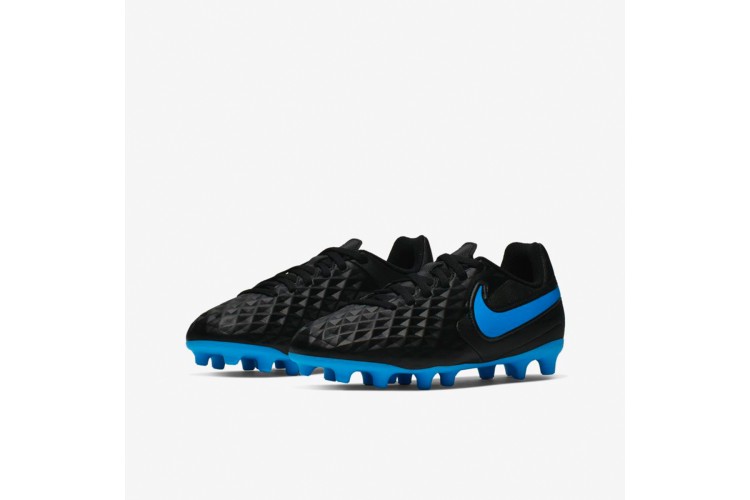 Nike Junior Tiempo Legend 8 Club Multi Ground. The Nike Jr. Tiempo