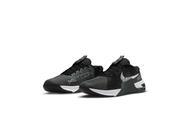 Nike Metcon 8 Black / White